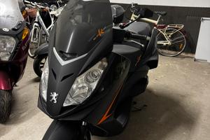 Peugeot satelis 125 compressor black edition nuovo