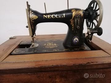 Macchina da cucire Necchi