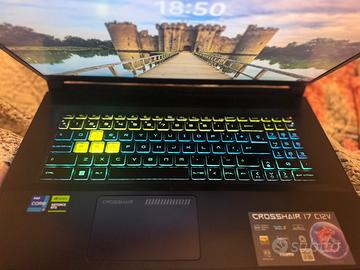 RIBASSO MSI Crosshair 17 pollici C12V no macbook