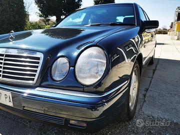 mercedes e320w210 