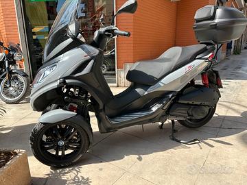 Piaggio MP3 S 300