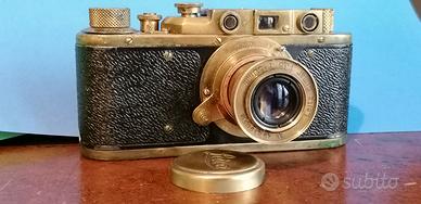 LEICA