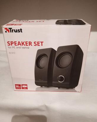 Speaker set