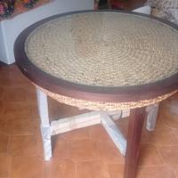 tavolo tondo indonesia