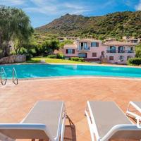 Splendido complesso immobiliare con vista mare e p