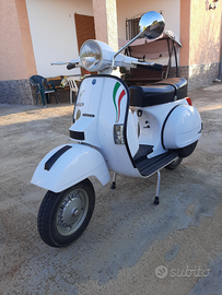 Vespa 150 arcobaleno