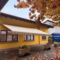 2 tende da sole a bracci motorizzate estendibili