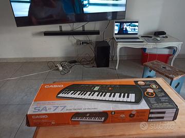 tastiera musicale Casio 