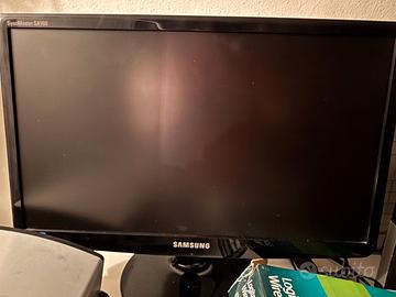 Monitor PC Samsung 22" LED - Modello S22A100N