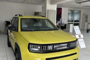 Fiat Grande Panda Grande Panda 1.2 hybrid La Prima