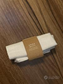 Tovagliolo per la cura e la pulizia delle scarpe