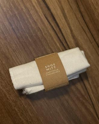 Tovagliolo per la cura e la pulizia delle scarpe