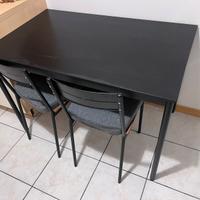 Tavolo Ikea Sandsberg e coppia di sedie e cuscini