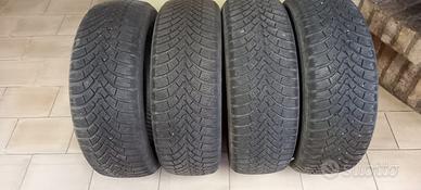 Gomme usate 215/60 R17 100V Falken EUROWINTER HS01