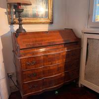 Secretaire con ribata