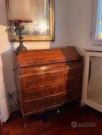 Secretaire con ribata