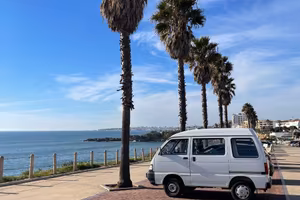 PIAGGIO PORTER FULL GLASS – 2010
