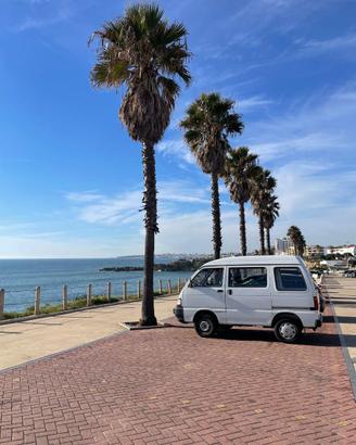 PIAGGIO PORTER FULL GLASS – 2010