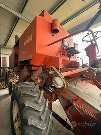 Mietitrebbia laverda m120 r