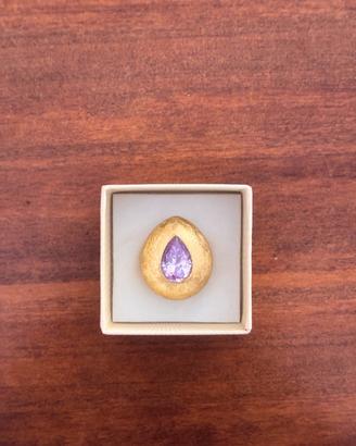 Anello regolabile con goccia zircone viola