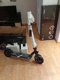 monopattino elettrico ducati pro 2 