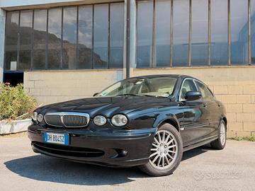 Jaguar X-Type 2.2D cat Executive
