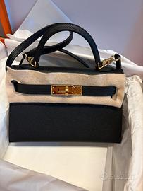 borsa in pelle modello Mini Kelly con tracolla