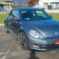 vw maggiolino 1.6 TDI DESIGN
