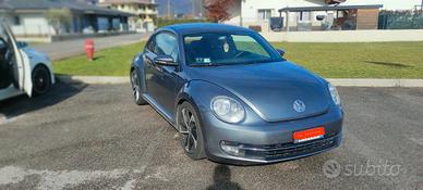 vw maggiolino 1.6 TDI DESIGN