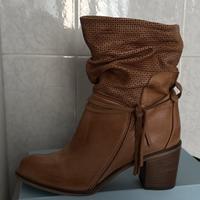 Stivaletto primavera talco