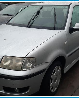 Ricambi Usati VOLKSWAGEN POLO 3a Serie 2001