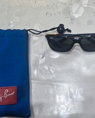 RAY BAN 