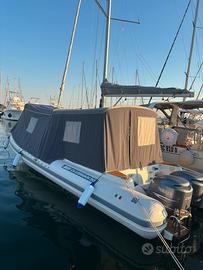 Joker boat Clubman 30 motori 2x250 cv Yamaha 4 tem