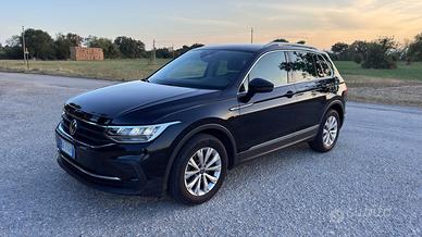 Volkswagen Tiguan automatico