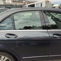 Porta posteriore dx MERCEDES-BENZ C 220 del 2010