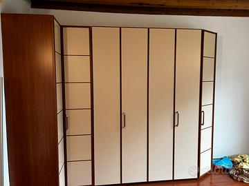 Camera da letto in legno massello