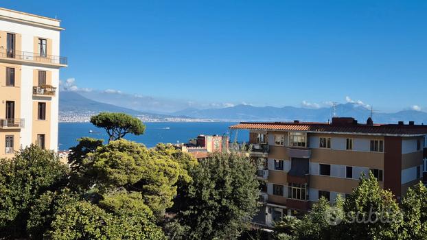 Posillipo- Trilocale panoramico