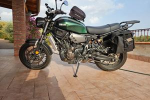 Yamaha XSR700 – 2016 – 9.000 km + accessori