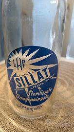 Rara bottiglia vetro latte Silla da collezione