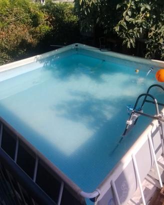 Piscina fuori terra Intex quadrata 4,27 x 4,27 m
