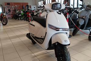 Keeway Versilia 50 NUOVO e con prezzo pari all'usa