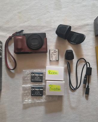 Ricoh GR III Kit Completo - Come Nuova 1673Scatti
