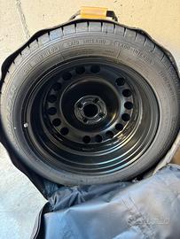 Ruota di scorta Goodyear 195/55 R16 con cerchio