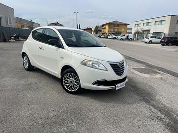 Lancia Ypsilon 1.2 Platinum 99000 km GARANZIA 12m