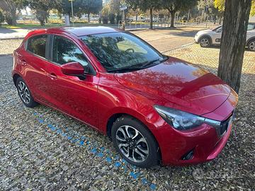 Mazda 2 Exceed Benzina Neopatenati Full 2016