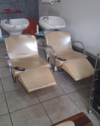 lavateste con poltrone e massaggii