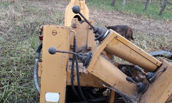 retroescavatore per scavi