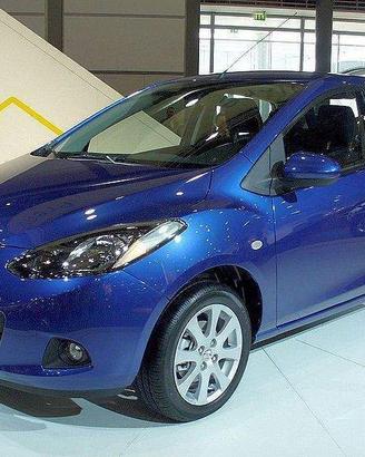 Parabrezza Mazda 2 (da 2007)