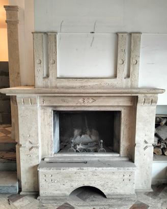 Rivestimento Camino Travertino
