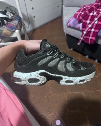nike ts 43/44 originali